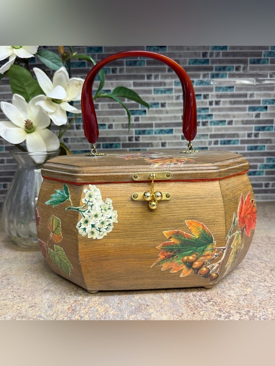 Hand Crafted Handbags - Vtg 1960s Wood Purse With floral and leaf decoupage